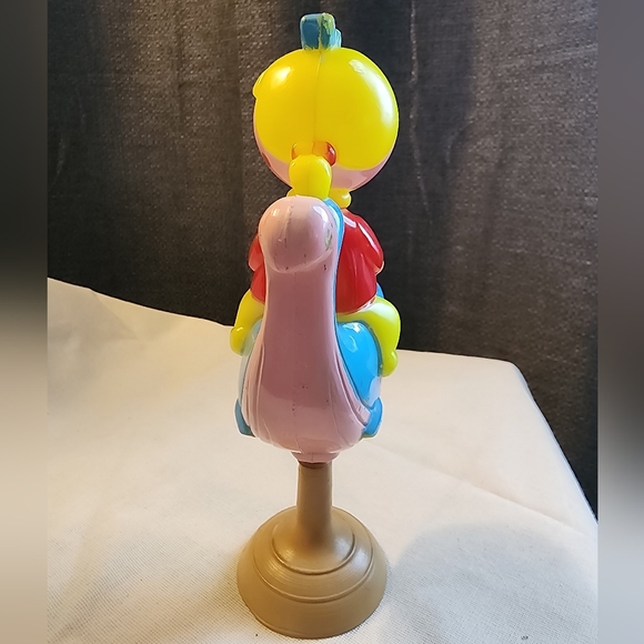 Vintage Stahlwood baby rattle Girl on a Whale with suction, made in Hong Kong - Picture 4 of 5